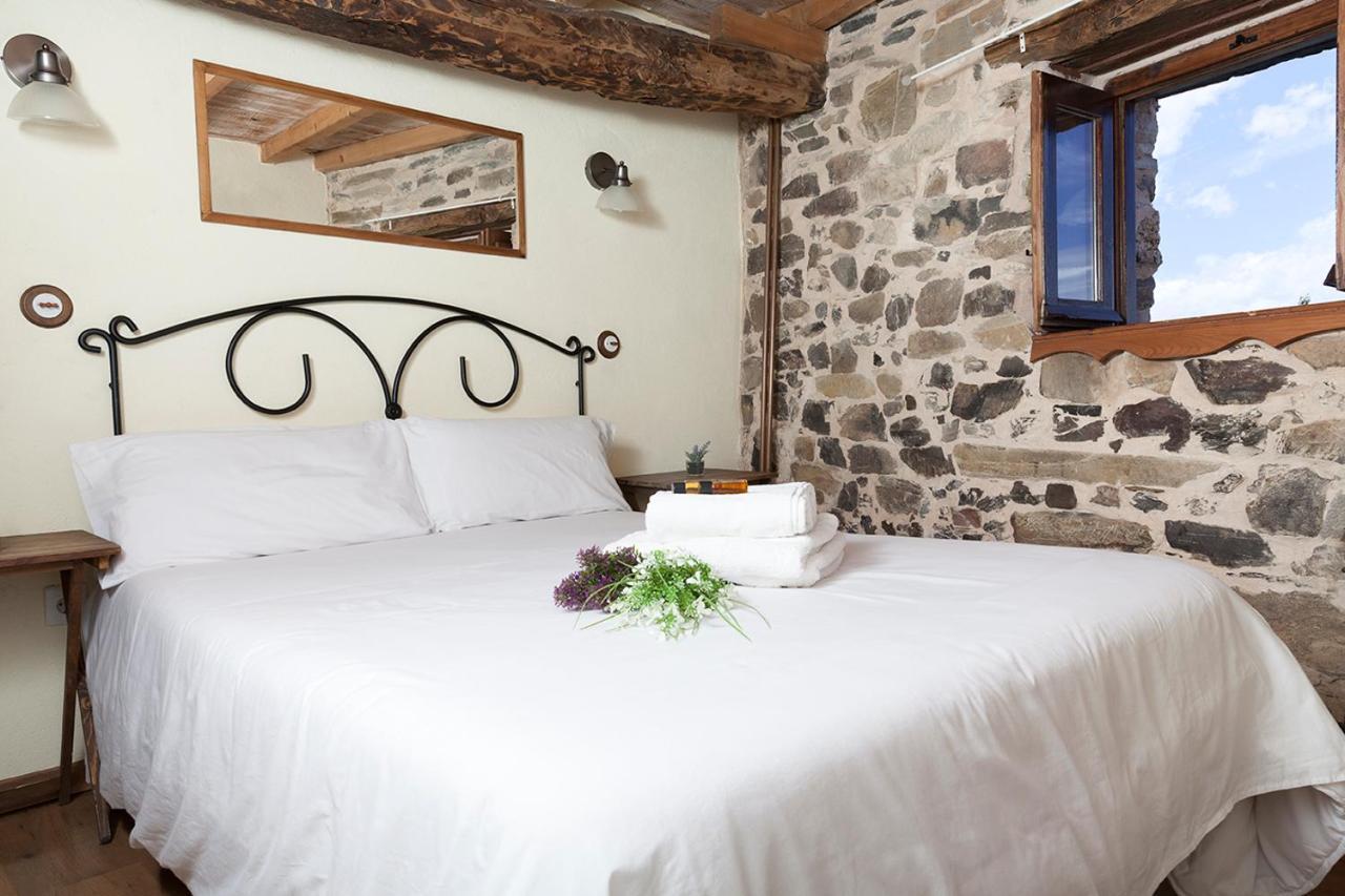Bed and Breakfast La Rosa del Agua El Acebo de San Miguel Exterior foto